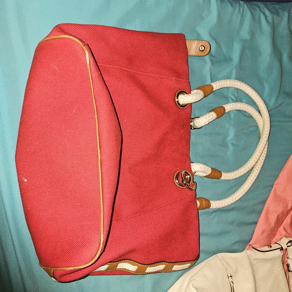 MK tote